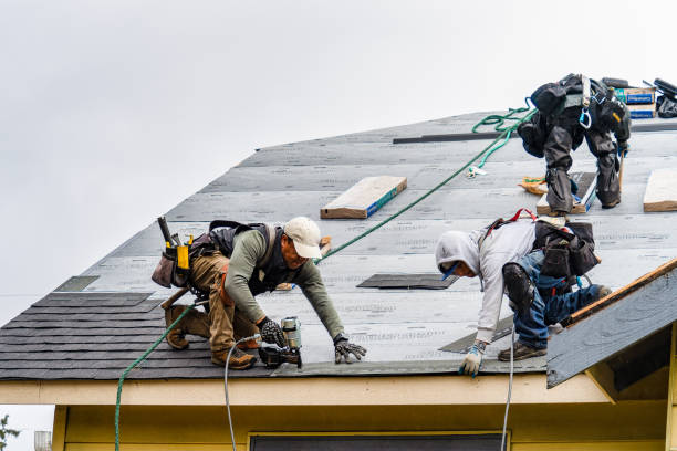 Professional Roofing technician working in Republic, PA